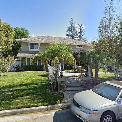 384 Longbranch Rd, Simi Valley, CA 93065