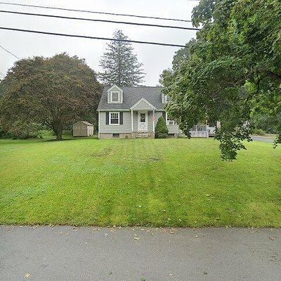 51 Spring St, Plainville, MA 02762