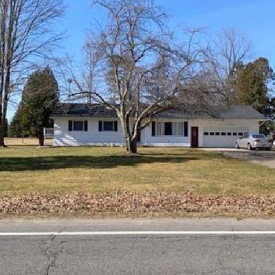 5255 N Williamston Rd, Williamston, MI 48895