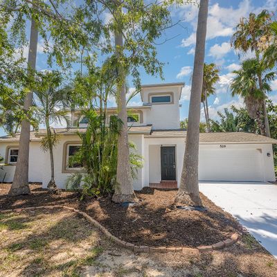 526 Temple St, Satellite Beach, FL 32937