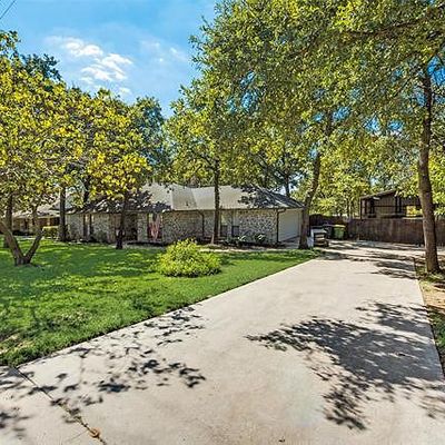 533 Forest Edge St, Burleson, TX 76028