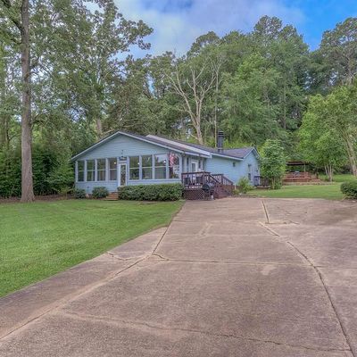 5675 Point Rd, Doyline, LA 71023