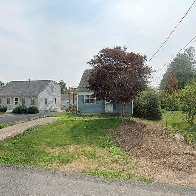 48 Dillingham Ave, Sandwich, MA 02563