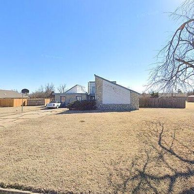 624 N Centennial Way, Mustang, OK 73064