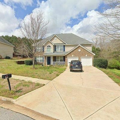 640 Howell Dr, Locust Grove, GA 30248