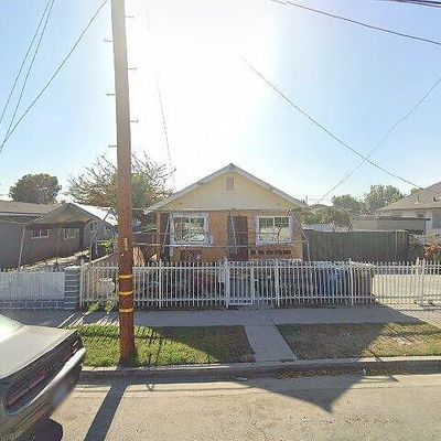 6530 Regent St, Huntington Park, CA 90255