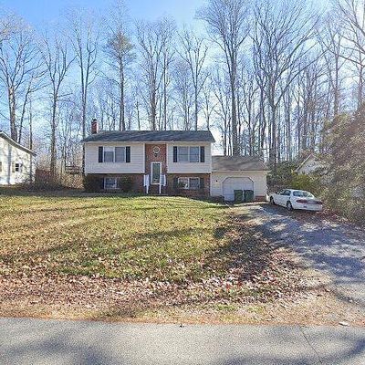 6605 Plantation Forest Dr, Spotsylvania, VA 22553