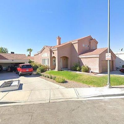 6629 Silvery Ave, Las Vegas, NV 89108