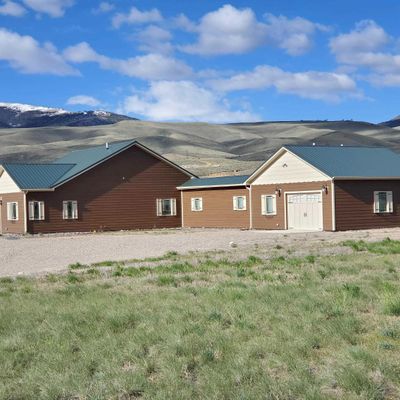 67 Leseberg Ave, Dubois, WY 82513