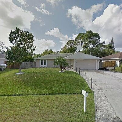 672 Sw Ewing Ave, Port Saint Lucie, FL 34983