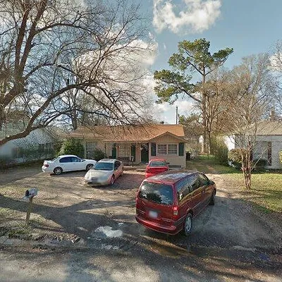 713 Arizona Ave, Wake Village, TX 75501