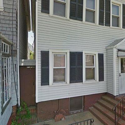 6 Glover Ct, South Boston, MA 02127