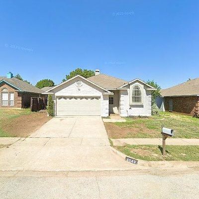 6049 Hilltop Dr, Watauga, TX 76148