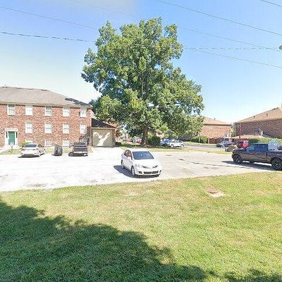 8127 Lake Ave #A12, Louisville, KY 40222