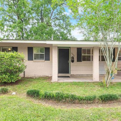 8356 Rainbow Dr, Baton Rouge, LA 70809