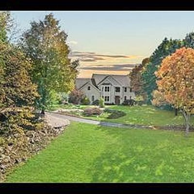 86 Riverford Rd, Brookfield, CT 06804