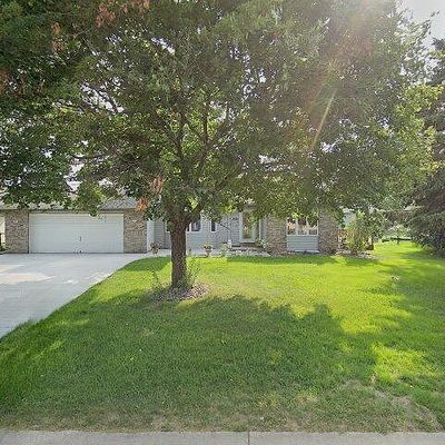 9106 Woodhall Xing N, Minneapolis, MN 55443