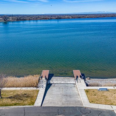 7382 Dune Lake Rd Se, Moses Lake, WA 98837