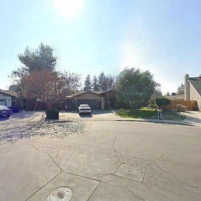 7405 Middlebrook Ct, Bakersfield, CA 93309