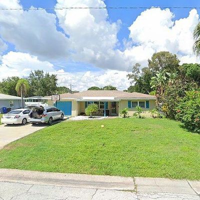 777 Hillside Dr S, Saint Petersburg, FL 33705