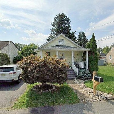 79 Groveland Ave, Ewing, NJ 08638