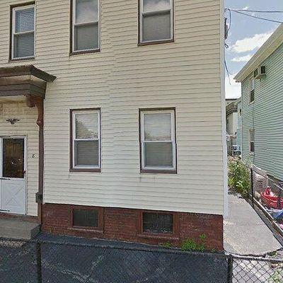 8 Glover Ct, South Boston, MA 02127