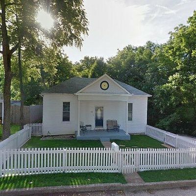 100 S 5 Th St, De Soto, MO 63020