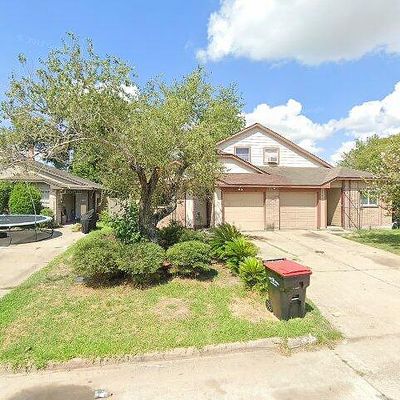 10029 Lasaber Ct, Houston, TX 77038