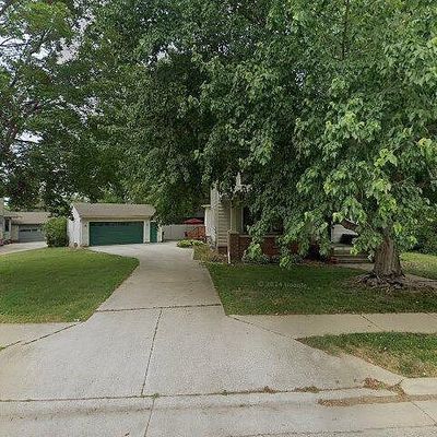 101 S Stewart St, Geneseo, IL 61254