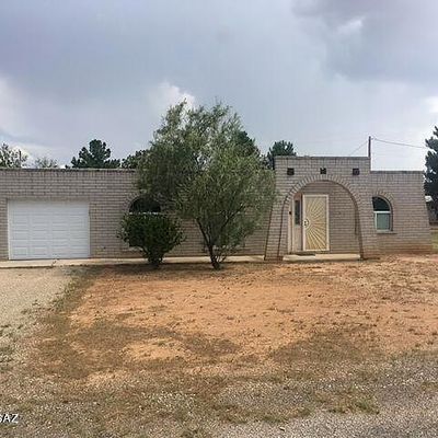 1010 E Justin Ct, Pearce, AZ 85625