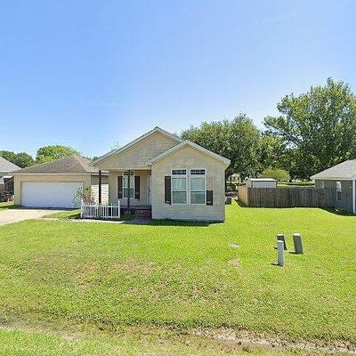 102 Stoneburg Dr, Duson, LA 70529