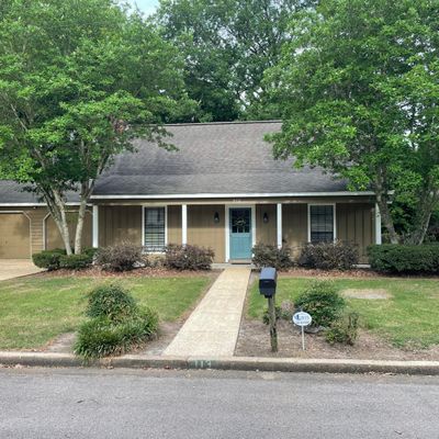 113 Kirkside Dr, Starkville, MS 39759