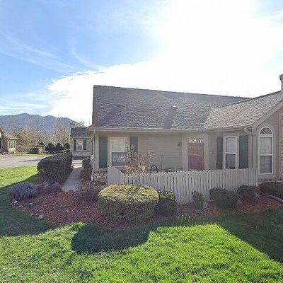 115 Outlook Cir, Swannanoa, NC 28778