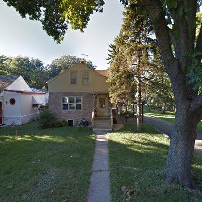 1045 Pleasant Ave, Saint Paul, MN 55102