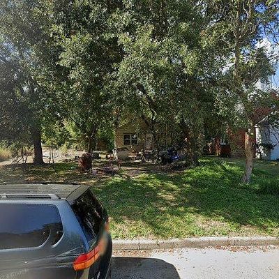 106 9 Th St S, Texas City, TX 77590