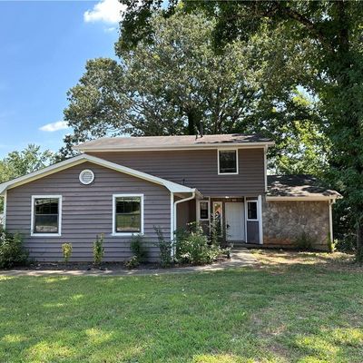 1098 To Lani Farm Rd, Stone Mountain, GA 30083