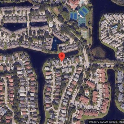 110 Hammocks Ct, Greenacres, FL 33413