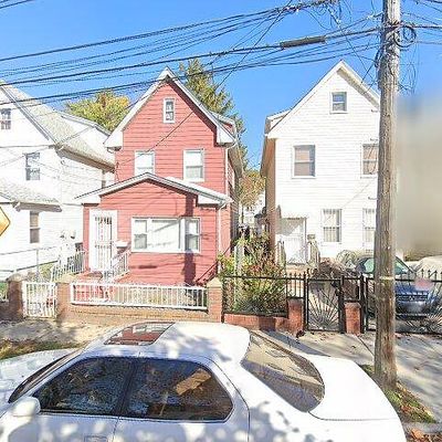 11015 159 Th St, Jamaica, NY 11433