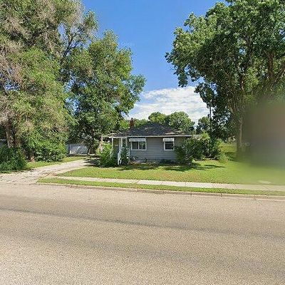 1104 2 Nd Ave Sw, Minot, ND 58701