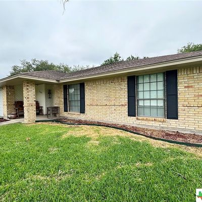 1107 Westwood St, Victoria, TX 77901