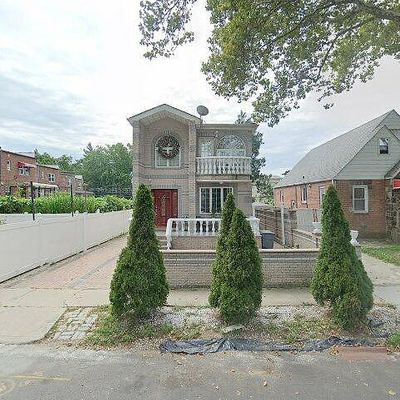 13872 62 Nd Rd, Flushing, NY 11367