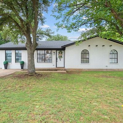 1406 Royal Ln, Cisco, TX 76437