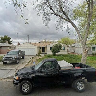 1459 Kerrick St, Lancaster, CA 93534