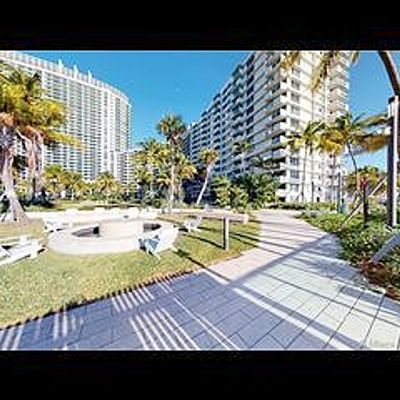 1500 Bay Rd #918 S, Miami Beach, FL 33139