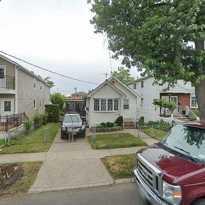 15020 126 Th St, South Ozone Park, NY 11420