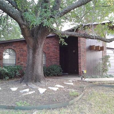 1513 Burmeister Rd, Fort Worth, TX 76134