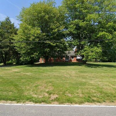 128 Harwood Rd, Harwood, MD 20776