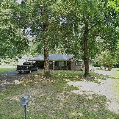 13 Jackson Cir, Trenton, TN 38382