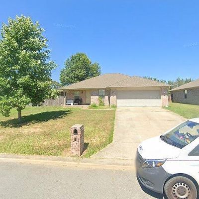 13 Windsor Park Dr, Ward, AR 72176