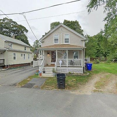 13 Washburn Ave, Rumford, RI 02916